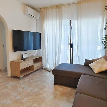 Apartment Yumbo Center 1 Bedroom *